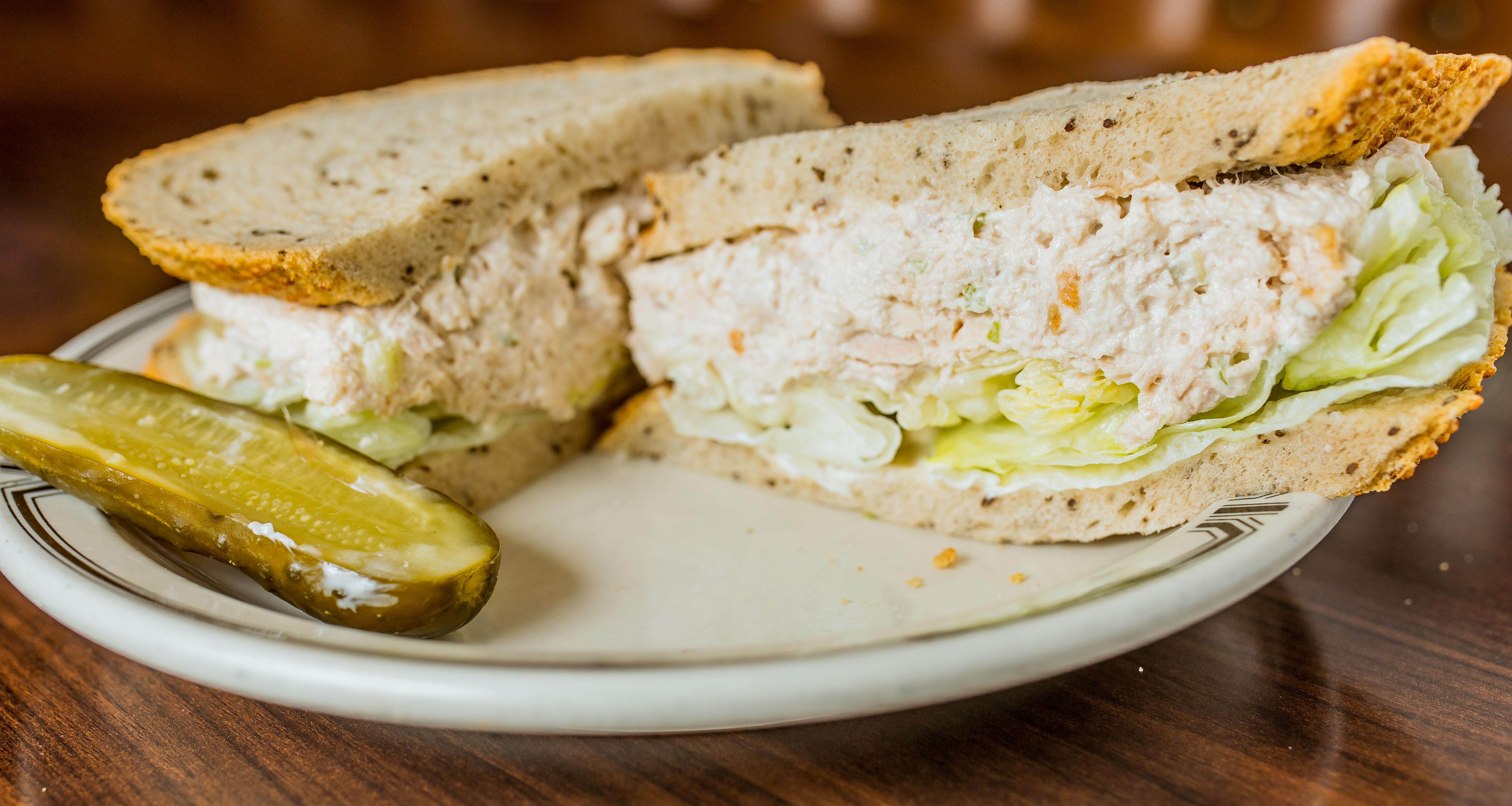 Tuna on Rye Full Sandwich