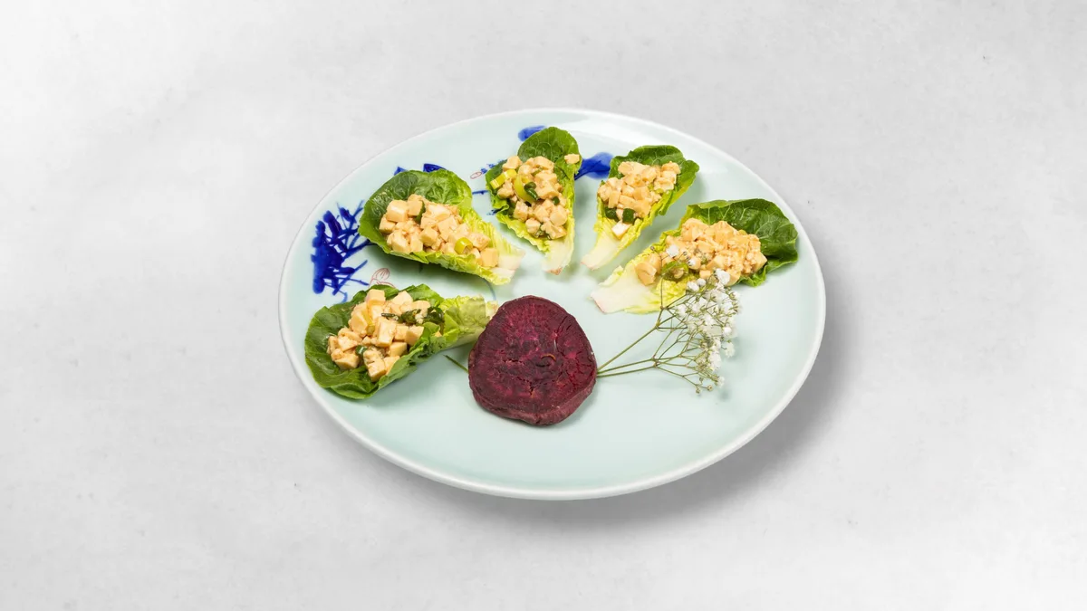 Dou Fu Dragon Boat