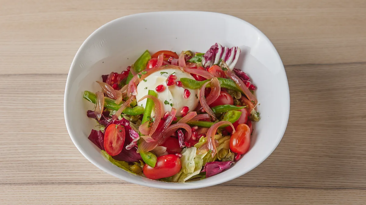 Burrata (ΣΑΛΑΤΕΣ)