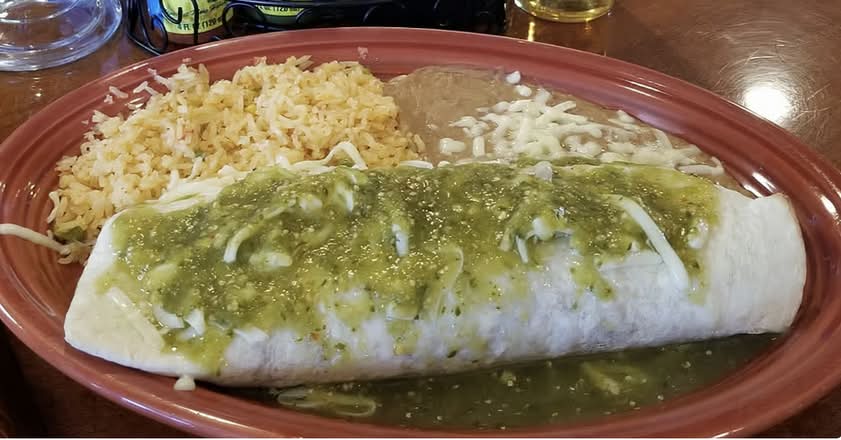 Burrito Verde Special Lunch
