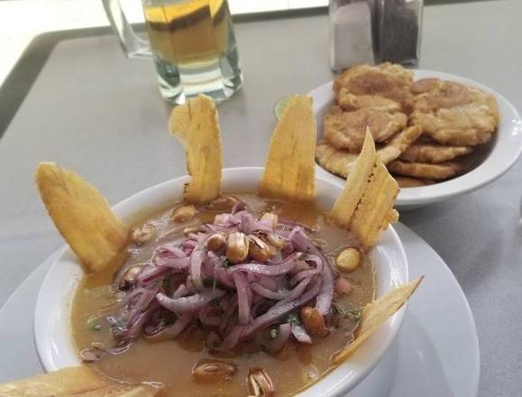 Encebollado/Mixto (Populares)