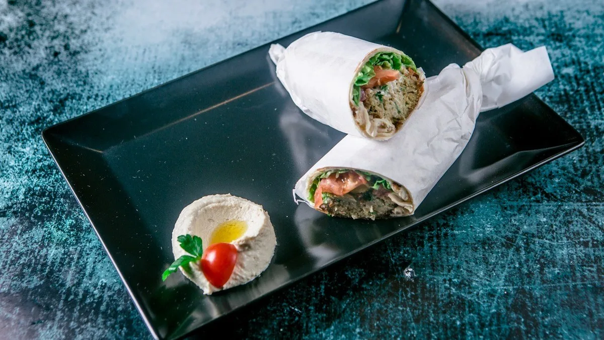 Falafel sendvič