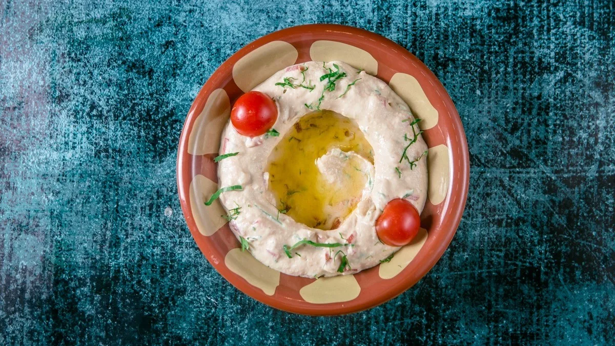 Hummus Beiruti