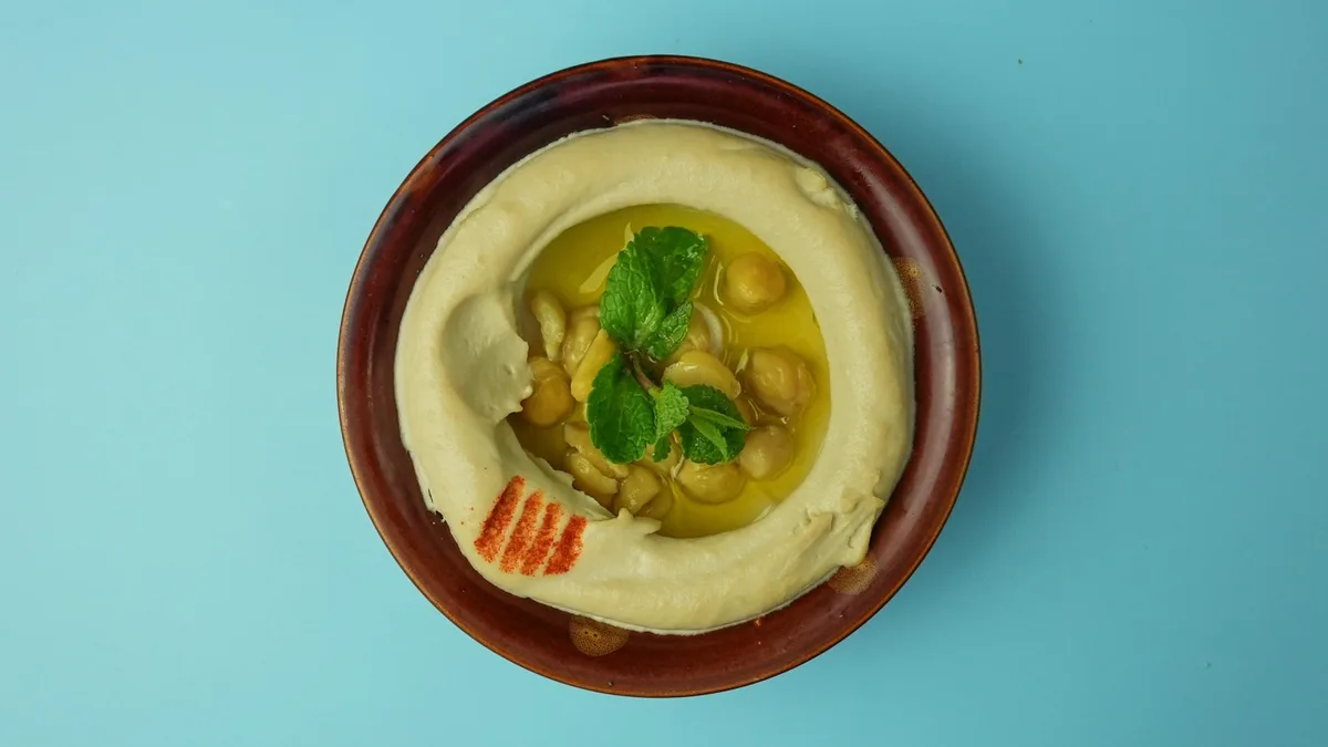 22. Hommus