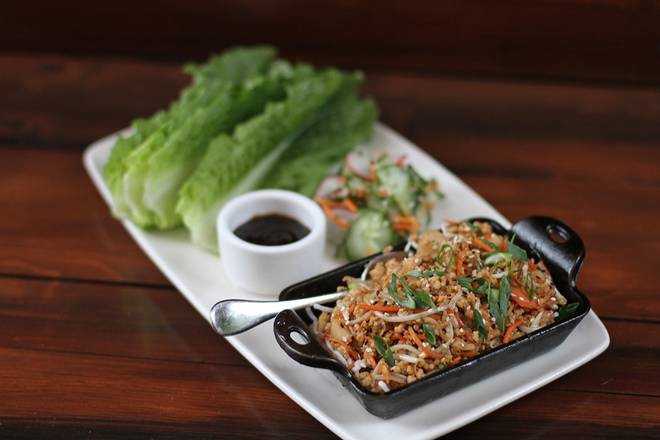 Chicken Lettuce Wraps (Mindful Meals)