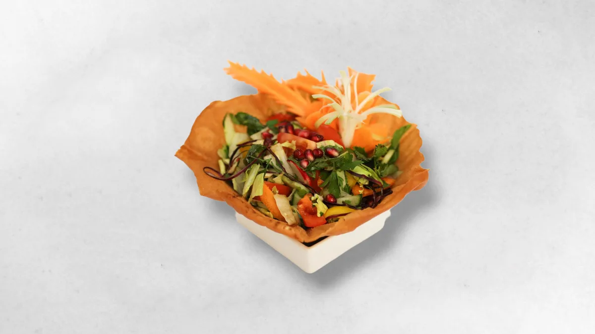 Salata Libnanieh