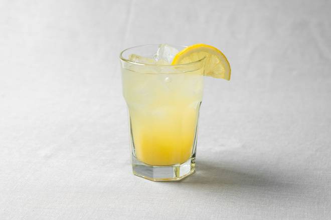 Large Classic Lemonade