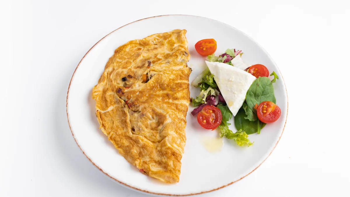 Omlet sa sirom