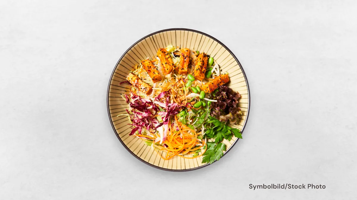 Goi Mien Thit Bam 🌶️