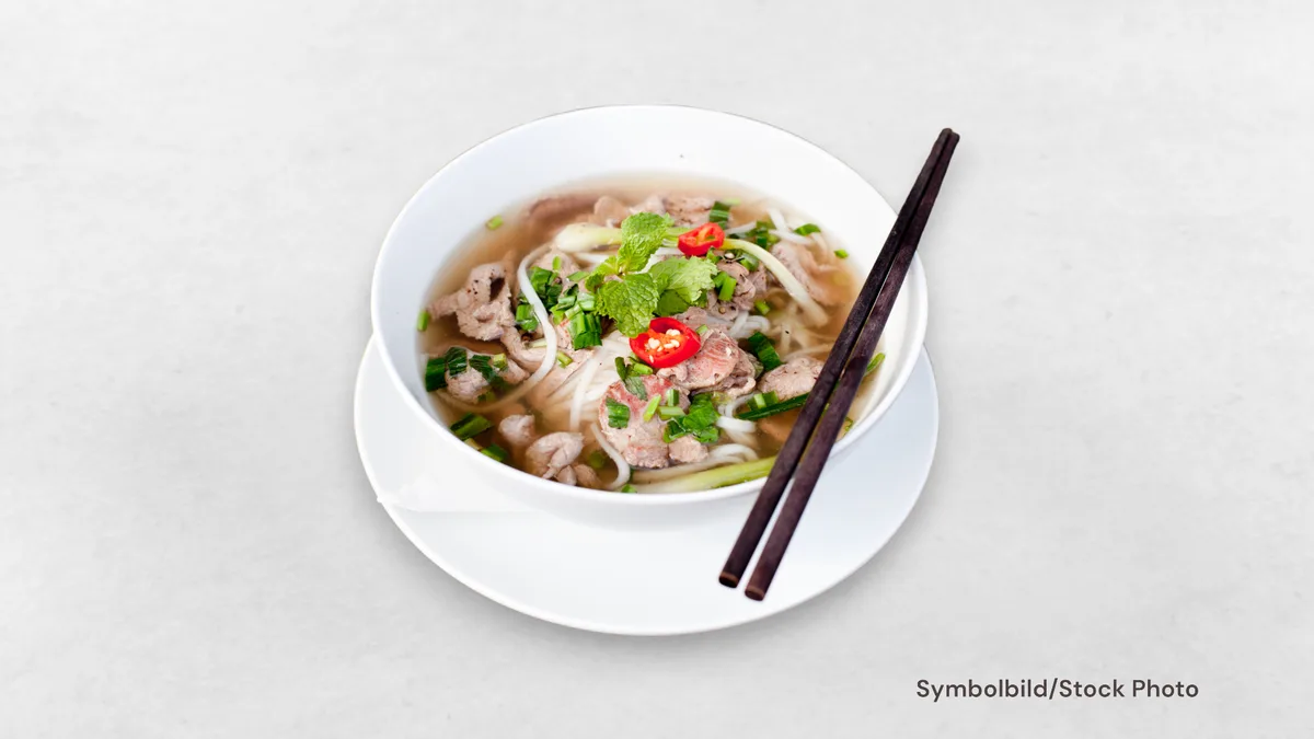 Pho Bo Trung