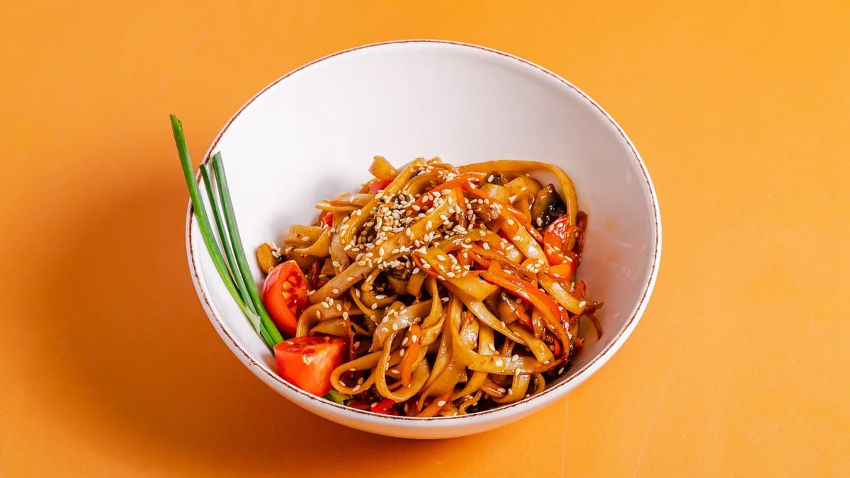 Noodle Tərəvəzli