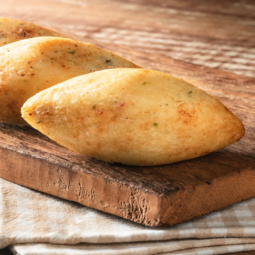 Bolinho de Aipim com Carne