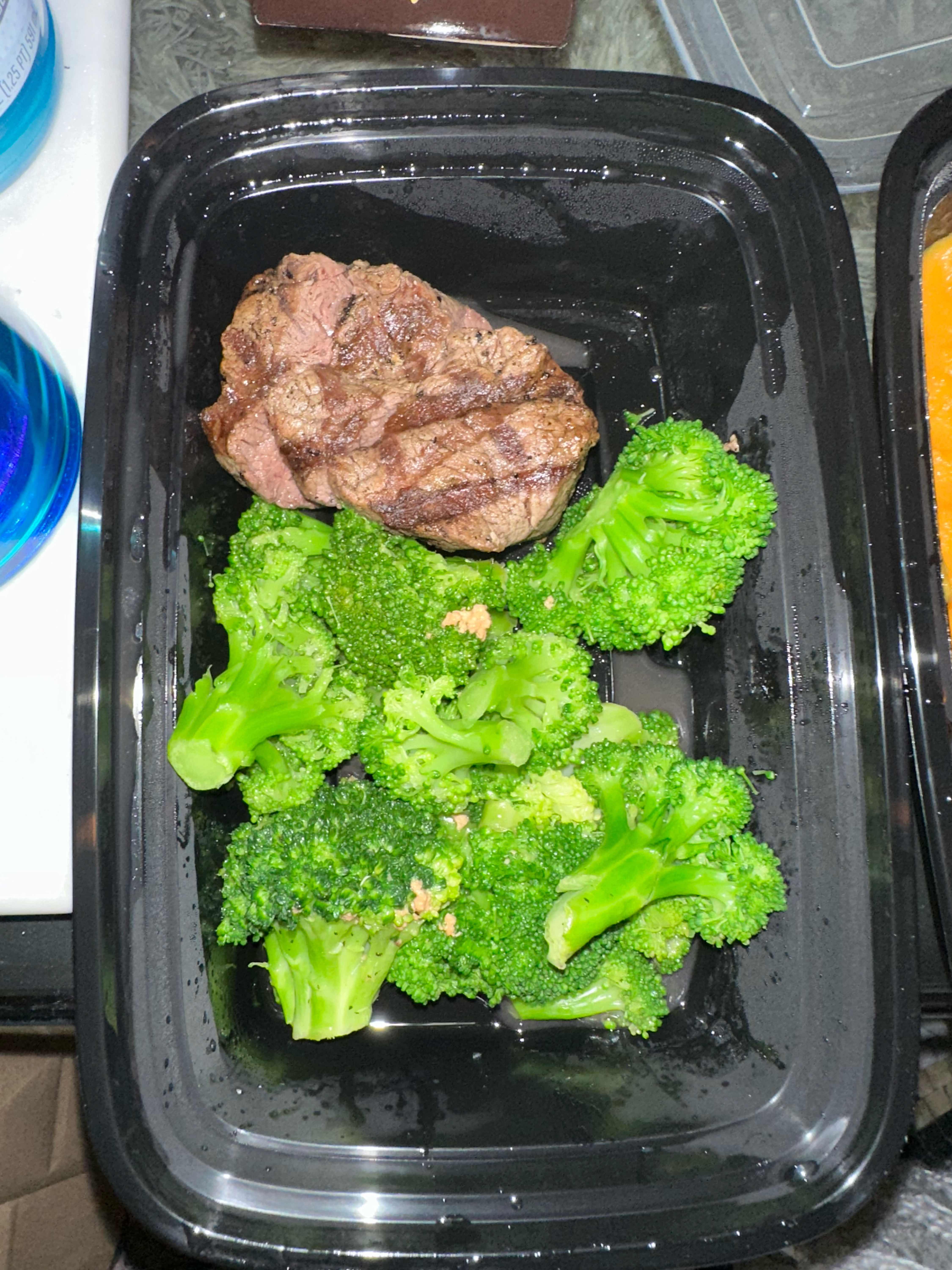 Kids' Grilled Sirloin Tips