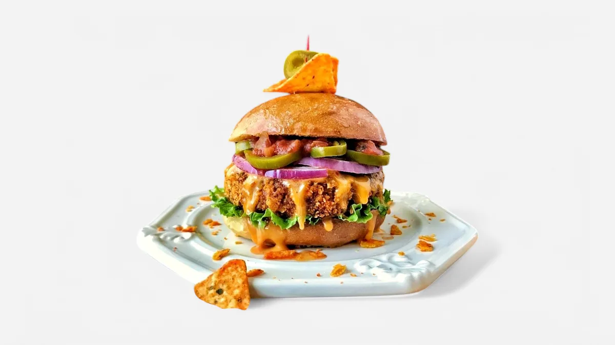 Crispy Doritos Burger