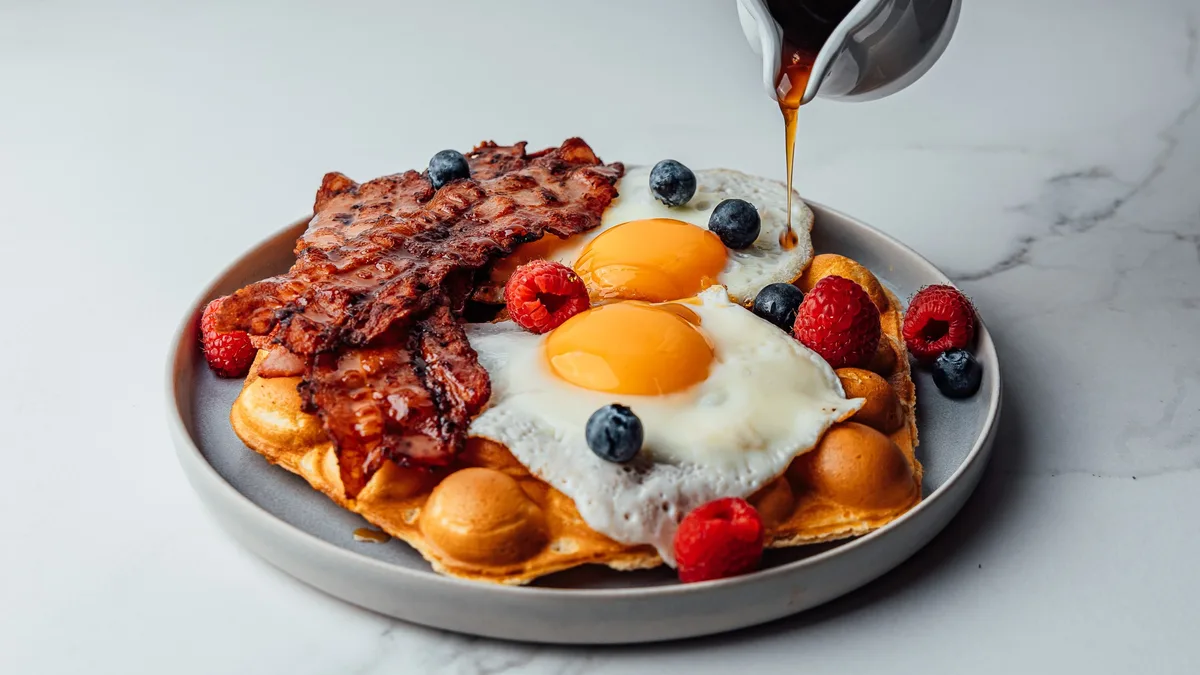 BACON WAFFLE