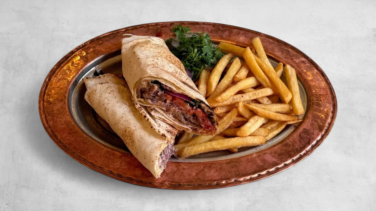 Borjú Shawarma Szendvics