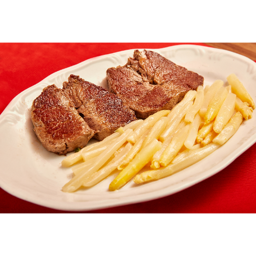 Filetto com Aspargos na Manteiga
