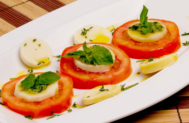 Insalata de Tomate Caqui e Palmito