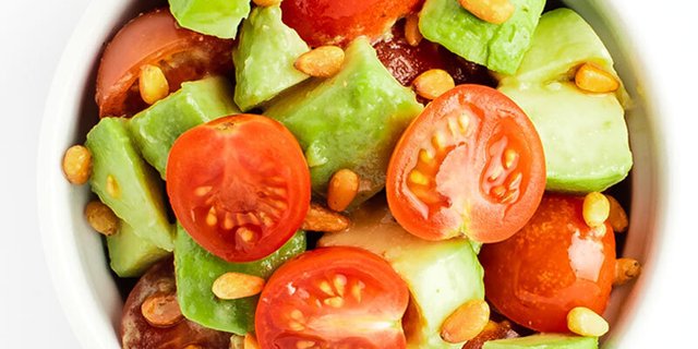 Avocado Cherry Tomato Salad