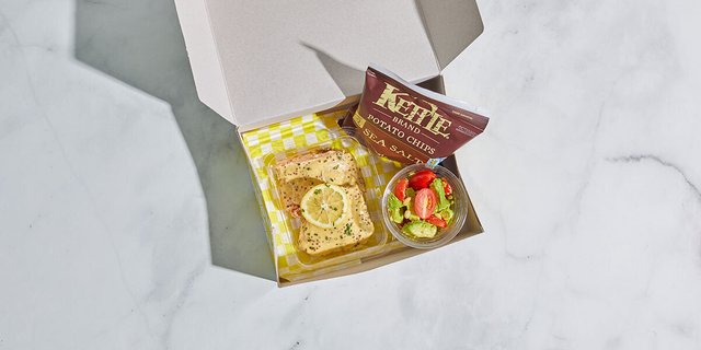 Land and Sea Lunchbox