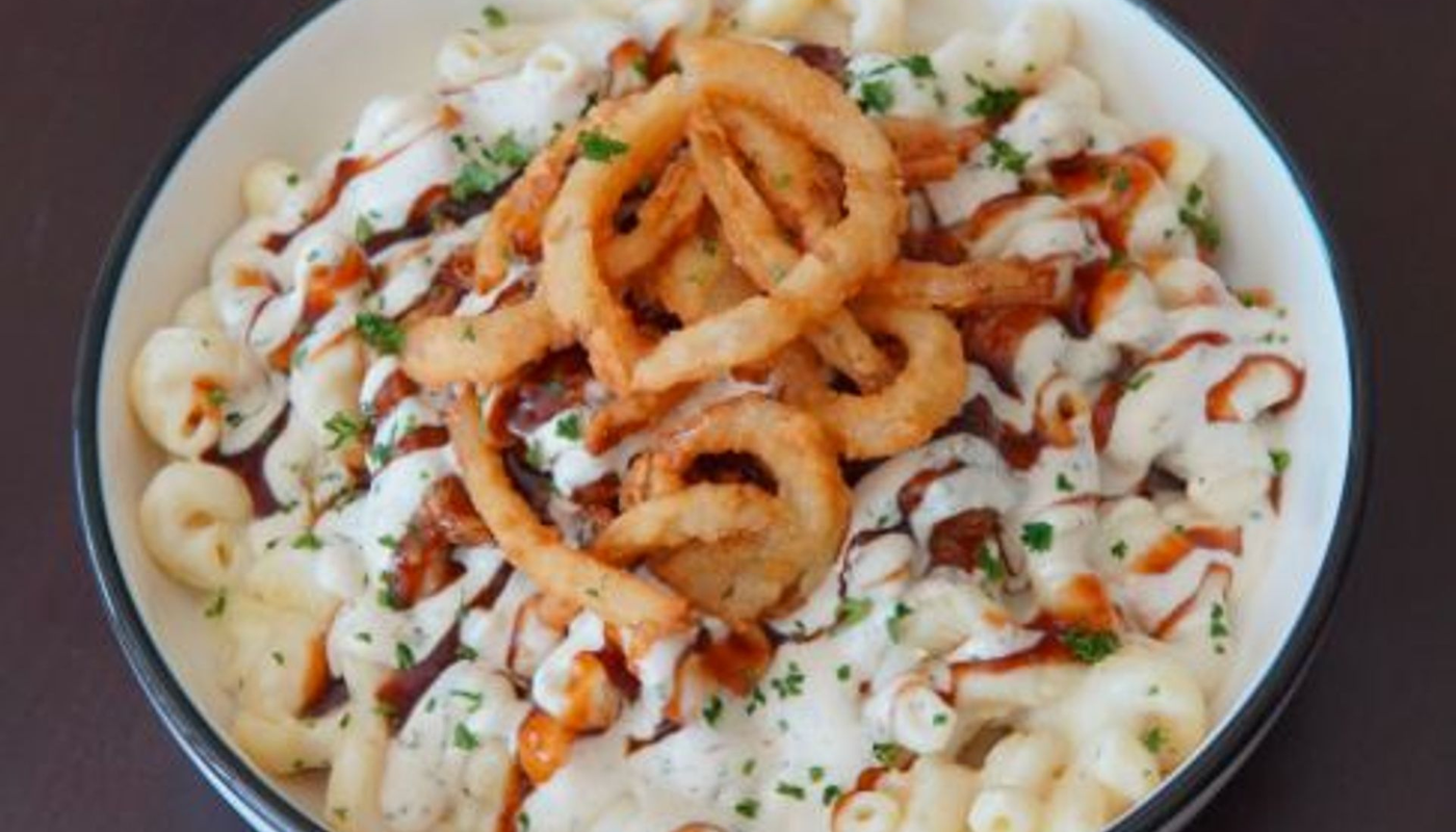 BBQ Pulled Pork Mac + Cheese