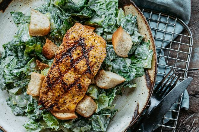 SALMON CAESAR
