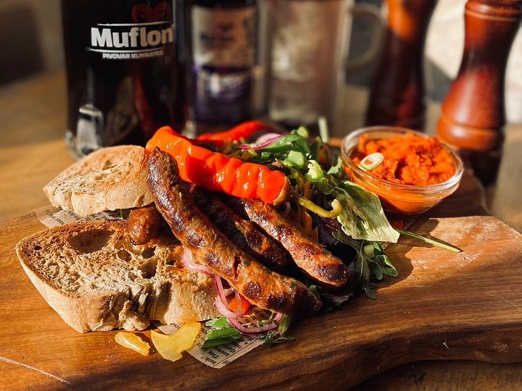 Grilované klobásky merguez