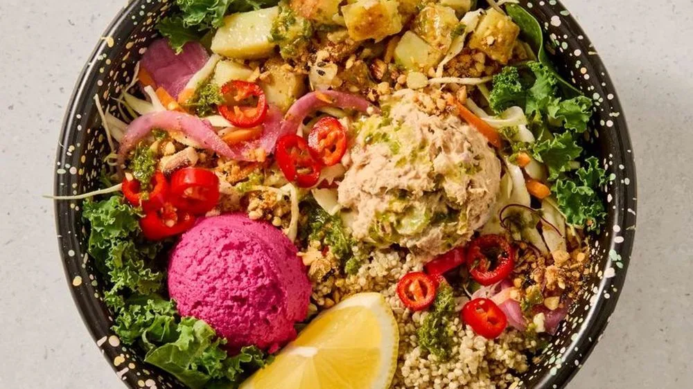 Tuna pesto bowl