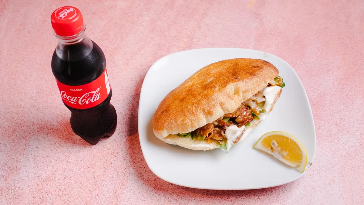 Təndir Çörək Dönər + Coca-Cola©