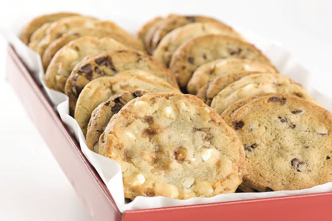 Half Dozen White Chocolate Macadamia Cookies