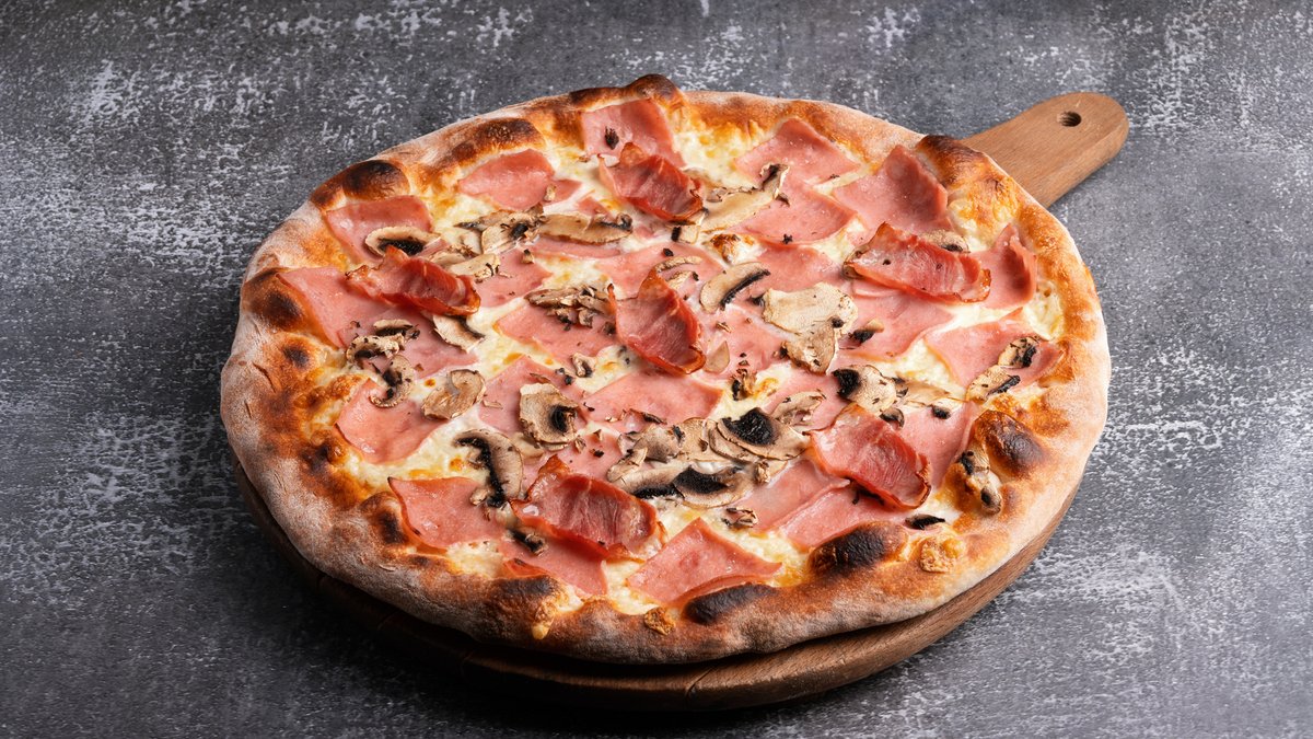 Pizza Alla Carbonara