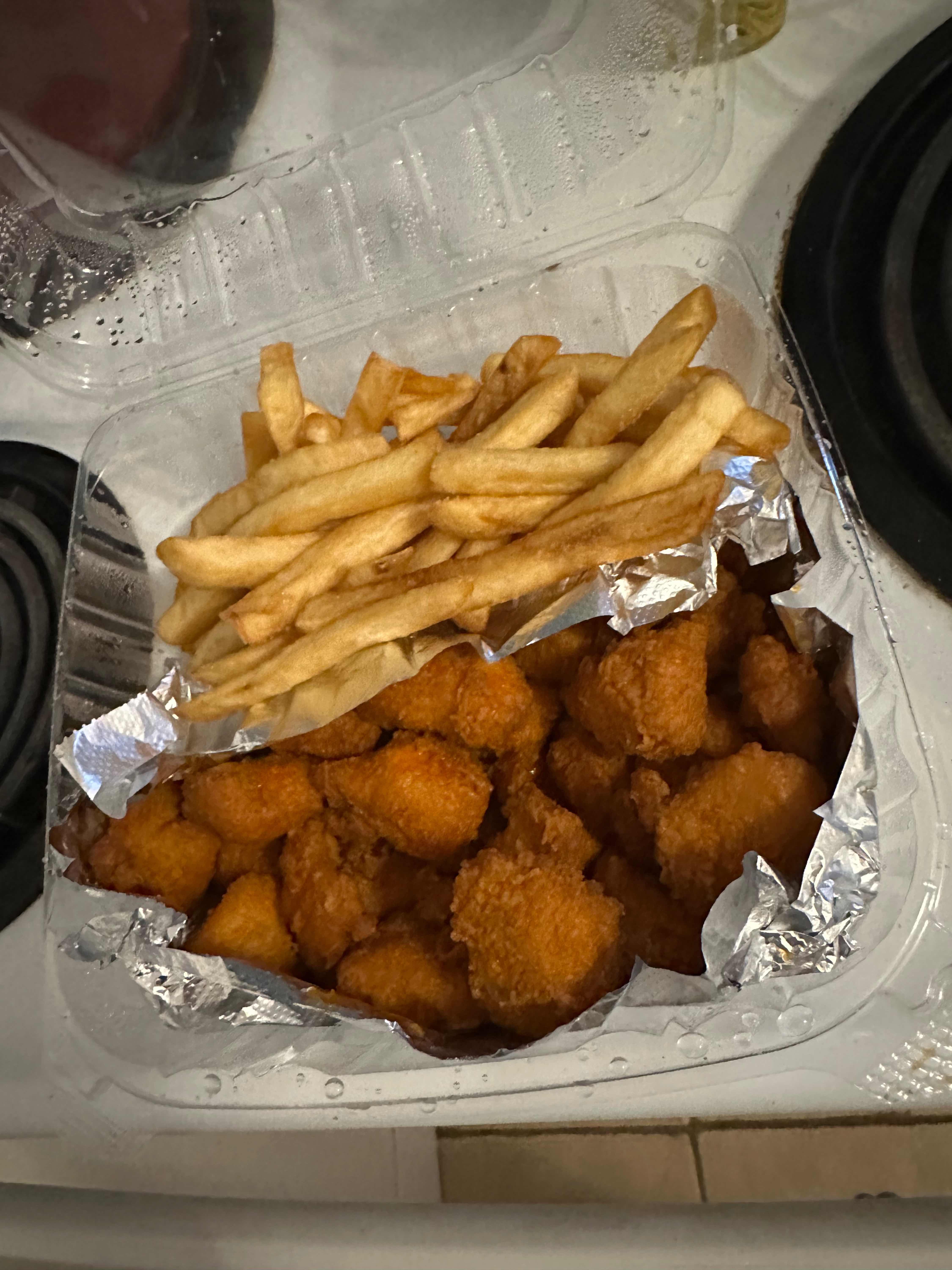 Boneless Wing Combo with Fries