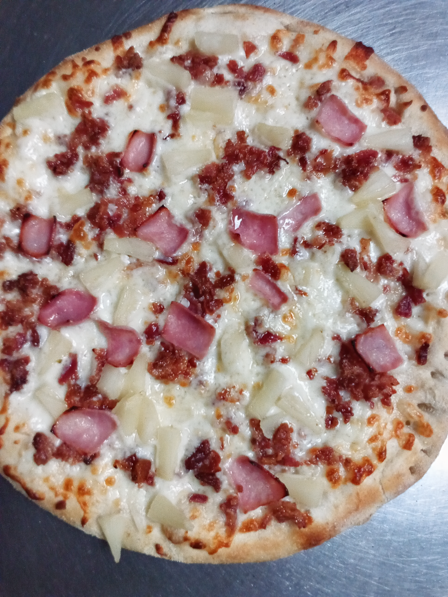 Hawaiian Specialty Pizza