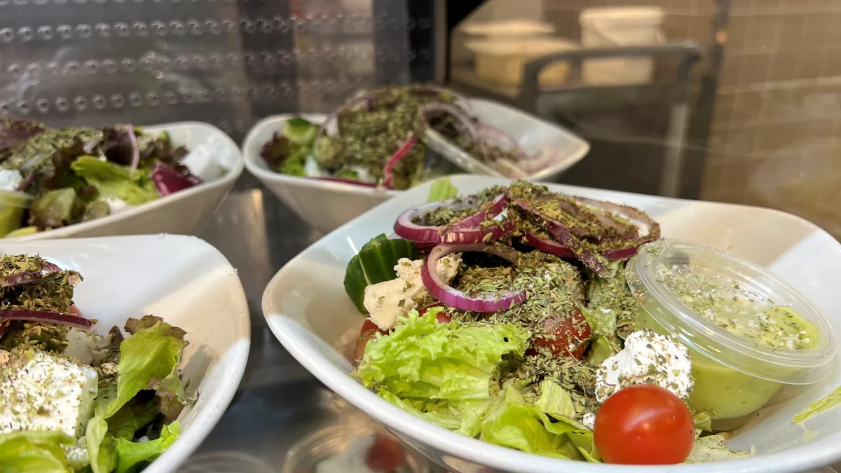Kreeka salat