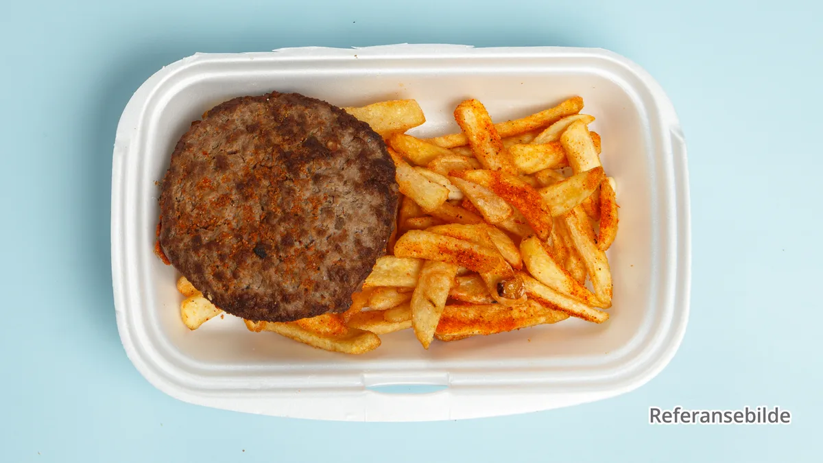Barne Hamburger m/ Pommes Frites