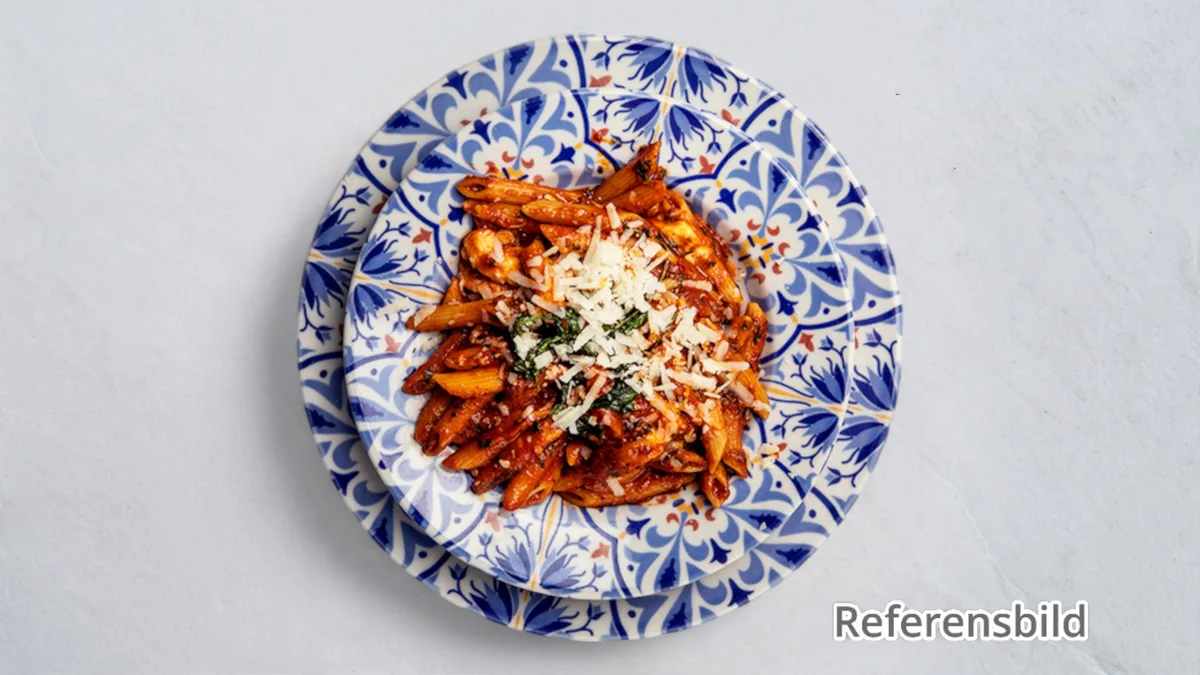 Penne Arrabbiatta Colle Salsiccia