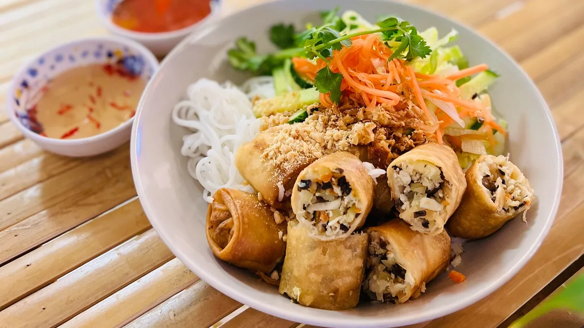 Bun Cha Gio Chay