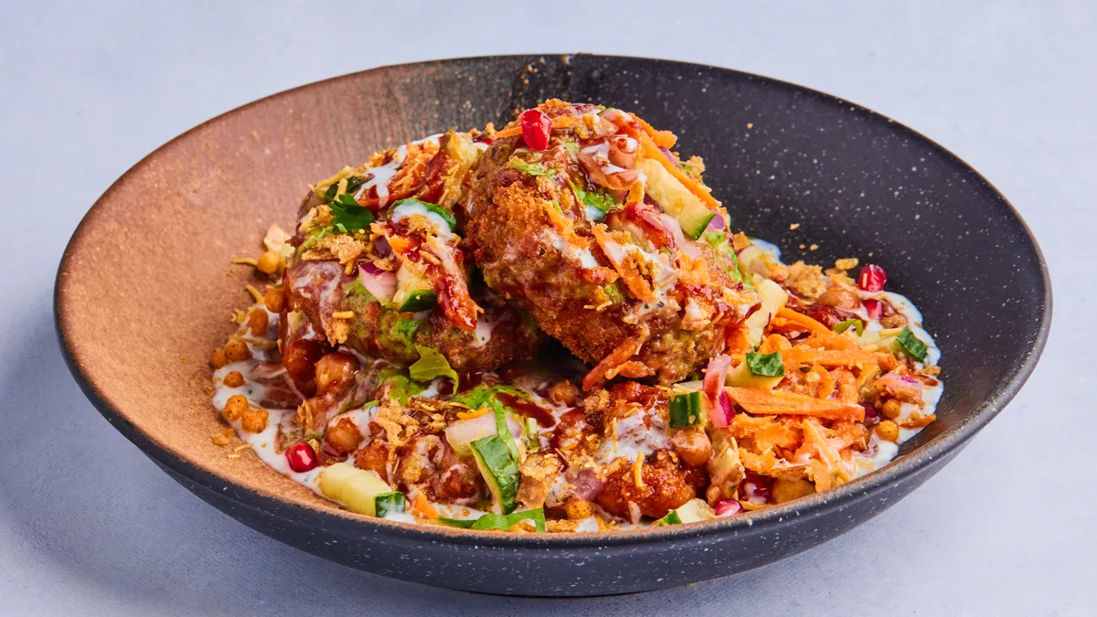 Aloo Tikki Chaat