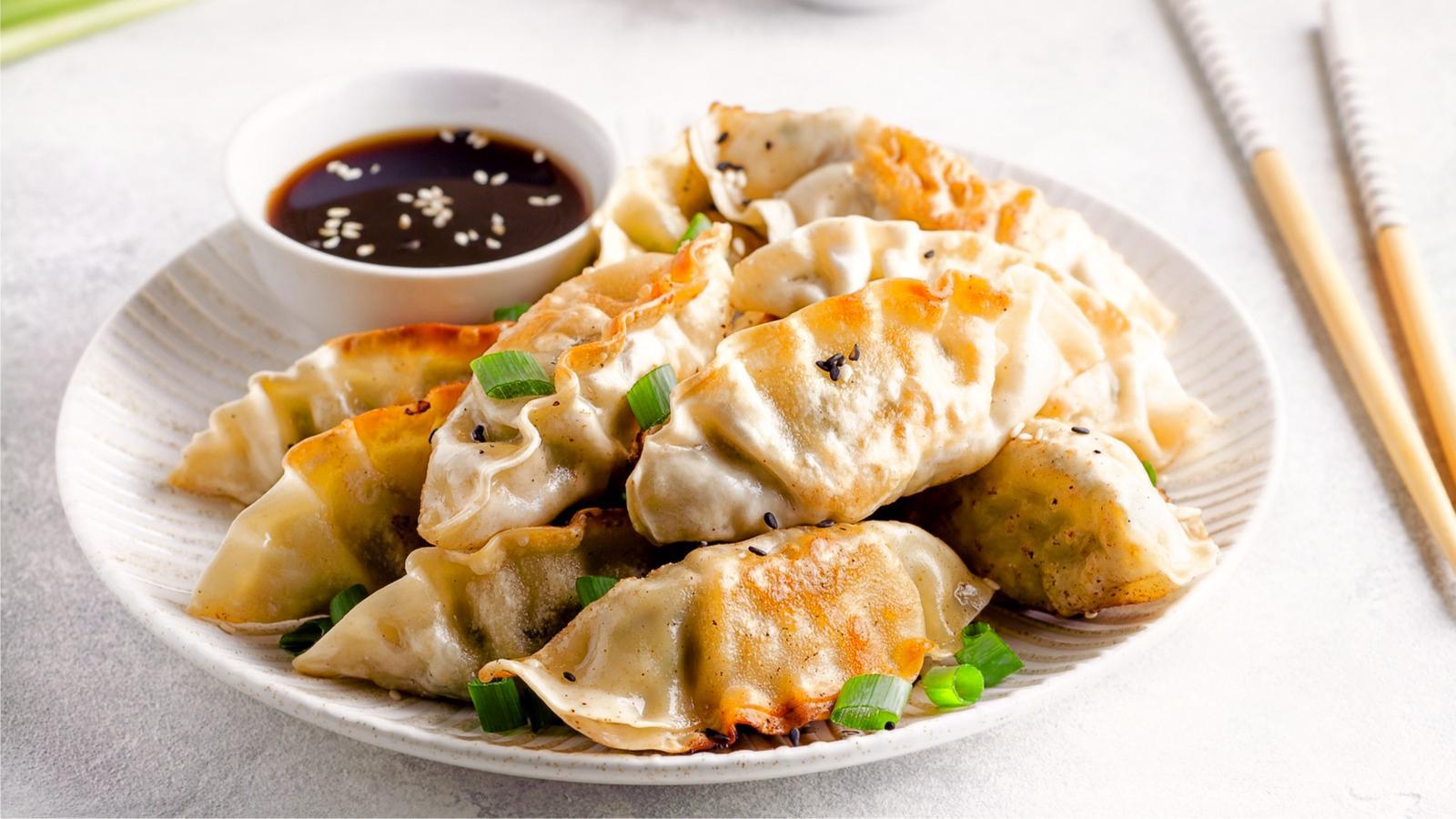 Chicken Dumpling (5 Pcs)