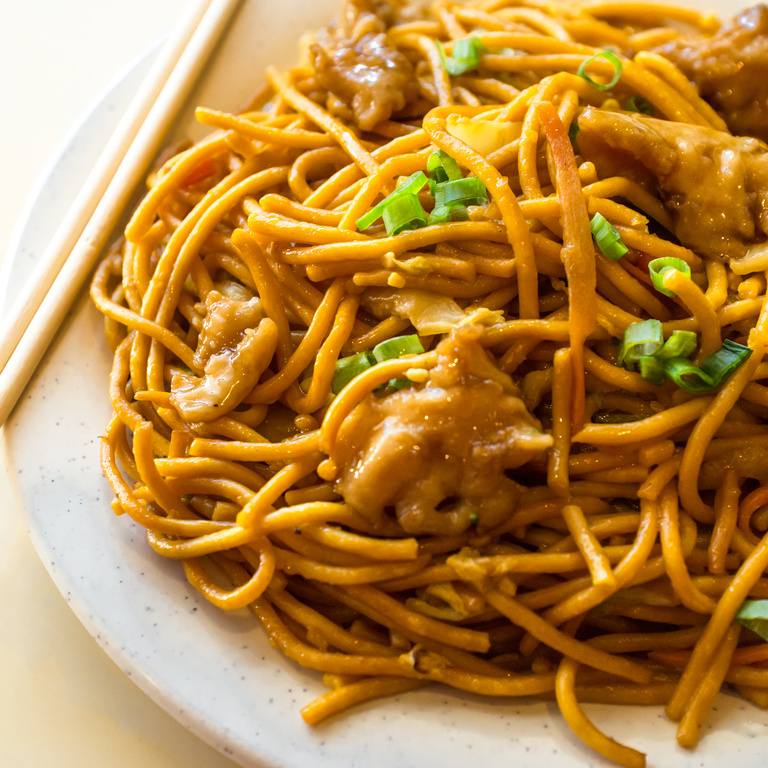 Chicken Lo Mein
