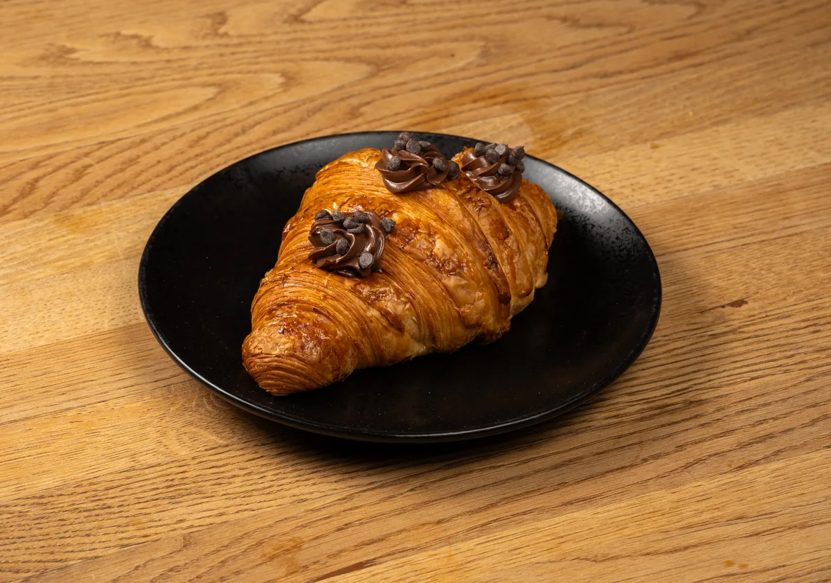 CHOCOLATE CROISSANT