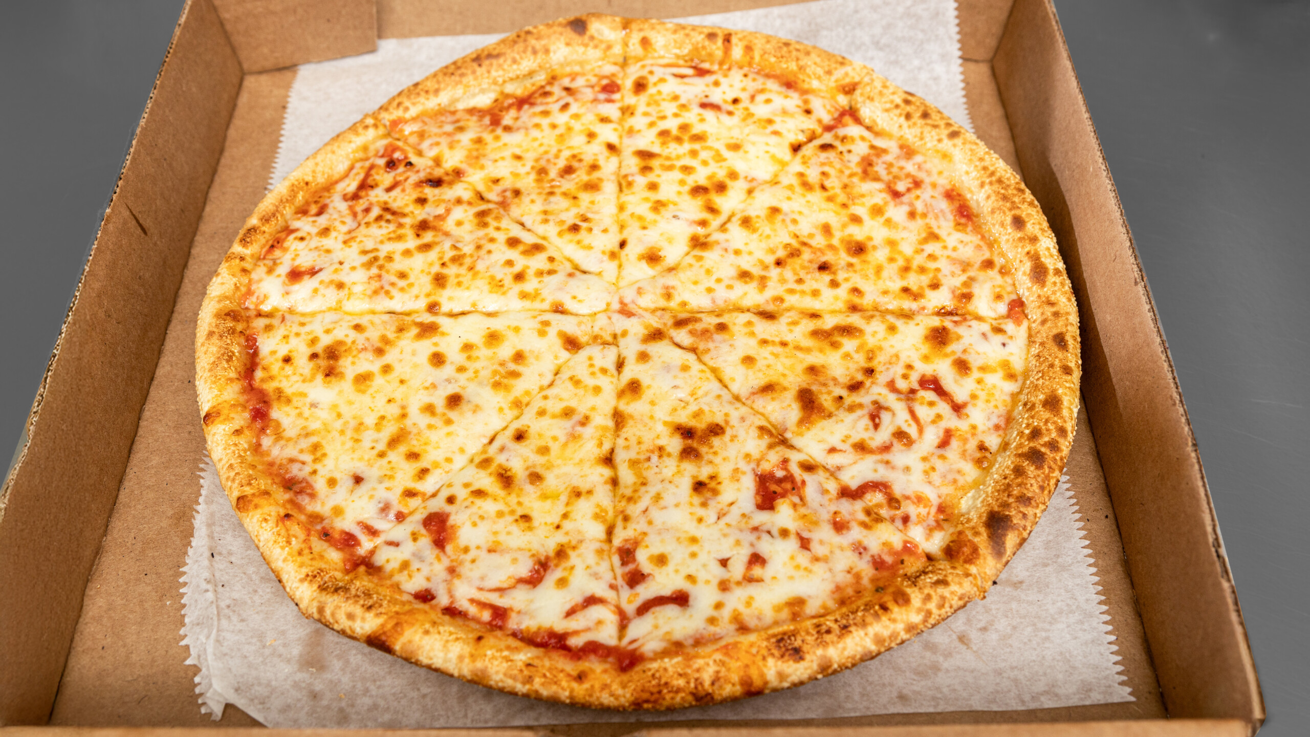 Cheese and 1 Topping (Medium 12")