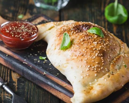 Spicy Roni Calzone