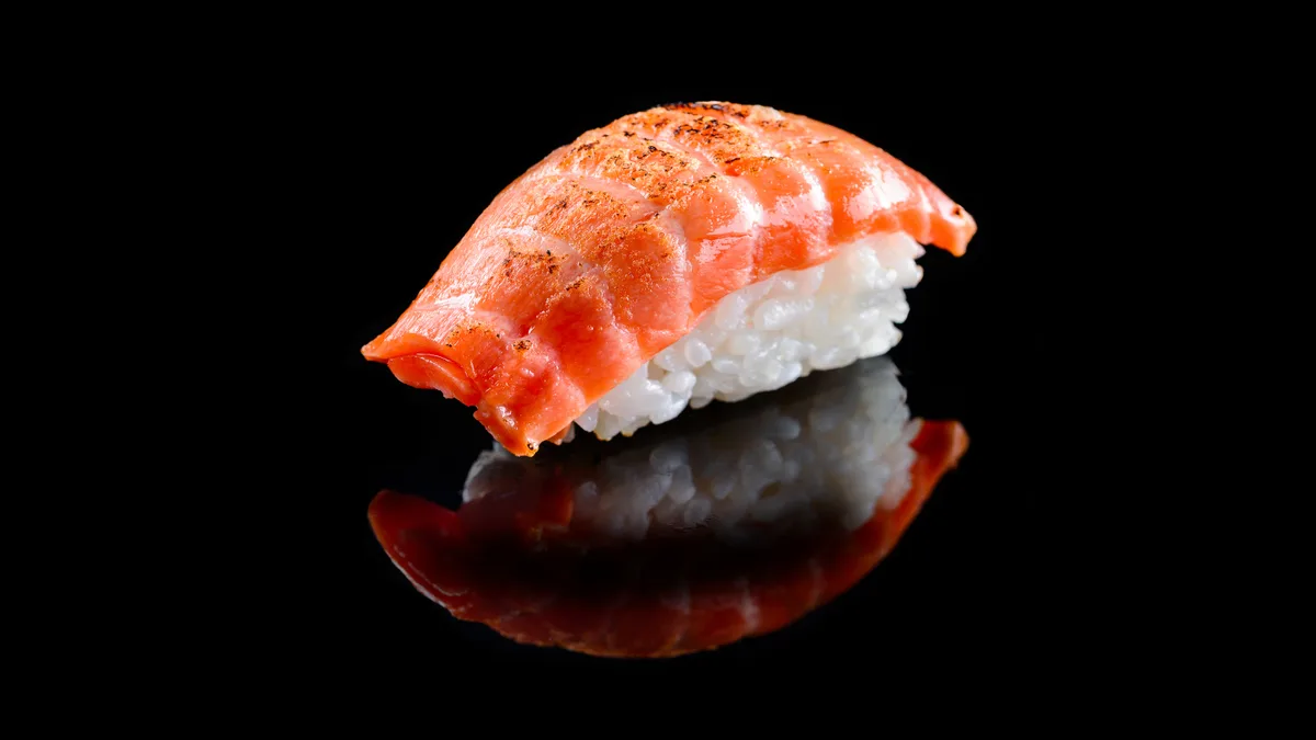 Niqiri Qızılbalıq Roll