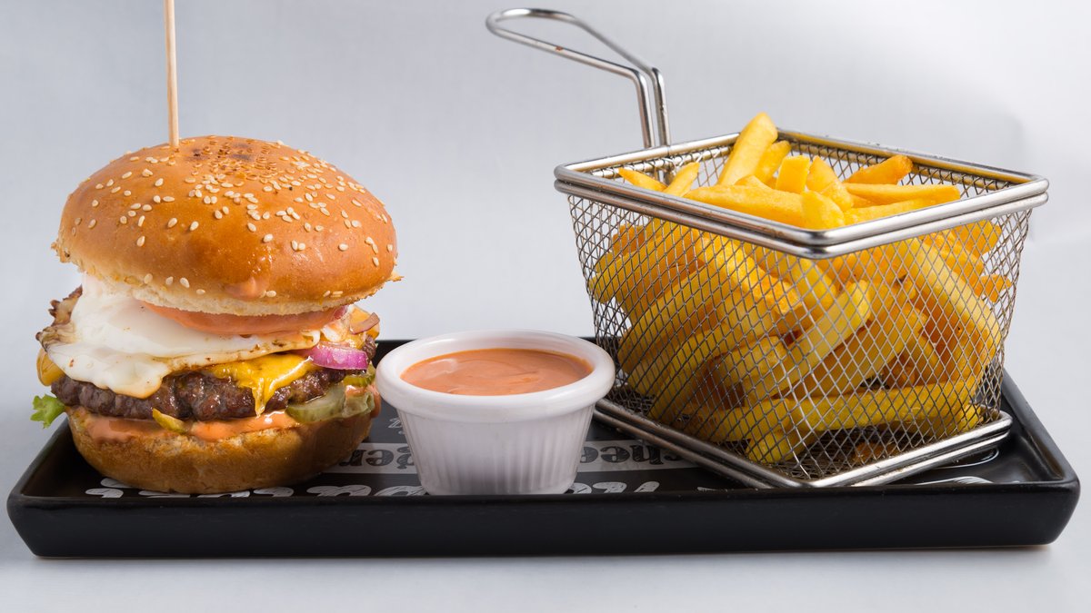 Egg burger