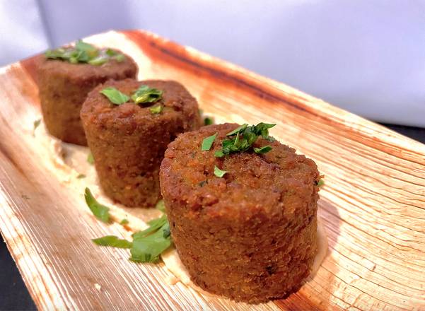 Falafel w/ Hummus