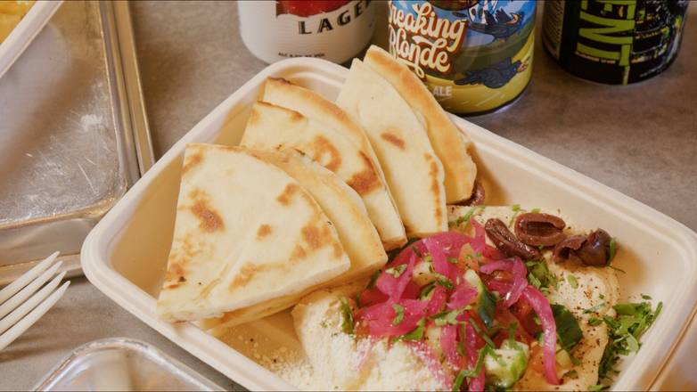 Hummus and Pita Plate