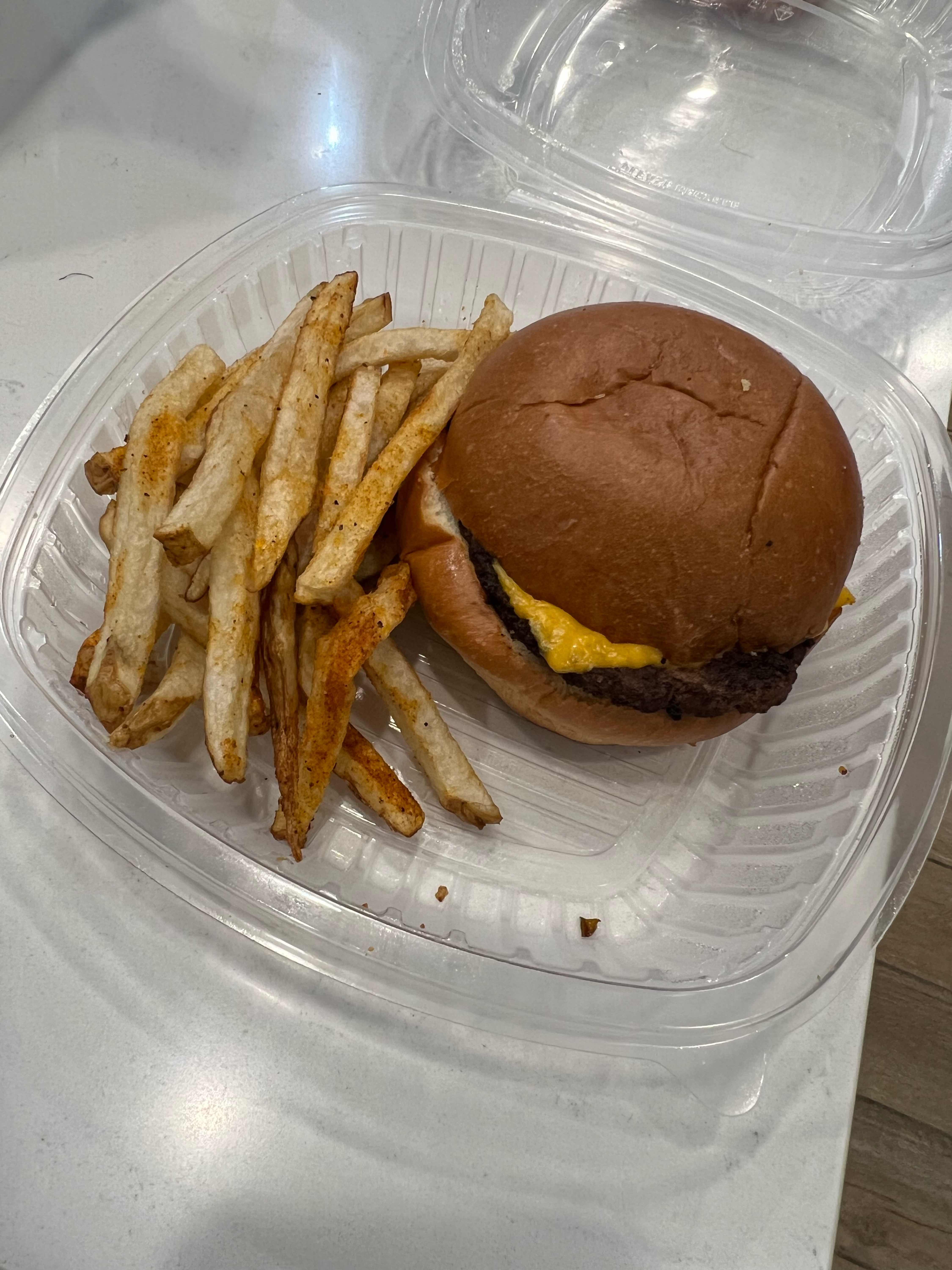 Kids Cheeseburger