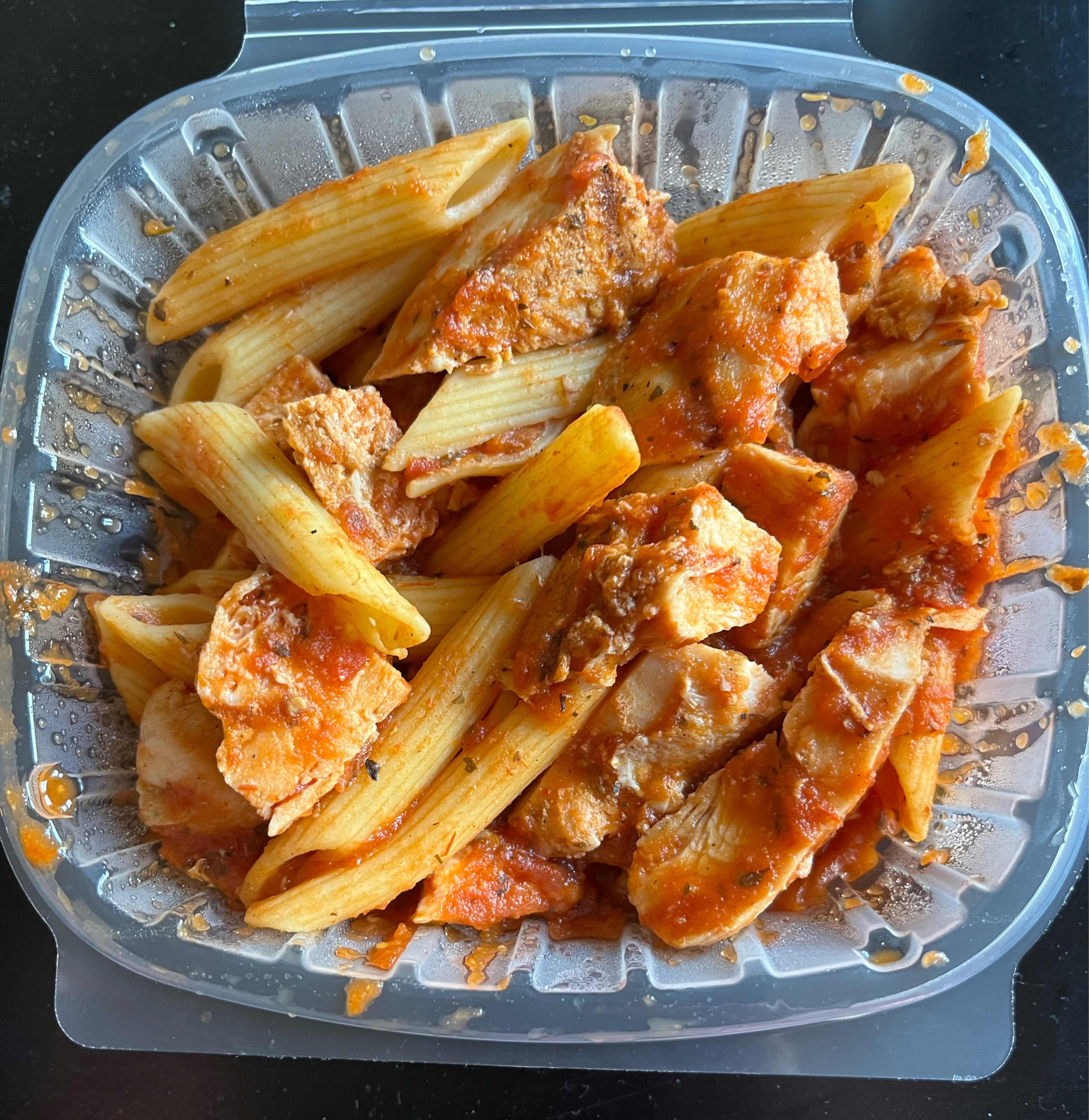 Kids Penne Marinara w/ Chk