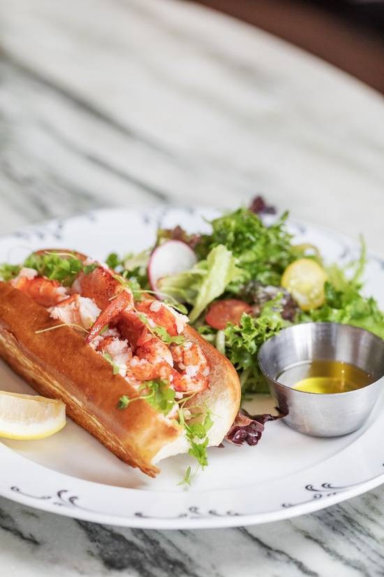 Maine Lobster Roll